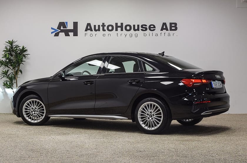 Bild 2 av Audi A3 Sedan 35 TFSI 150HK Proline Advanced Backkamera CarPlay