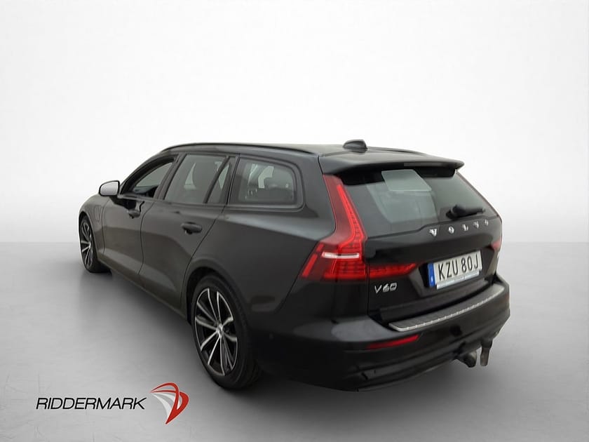 Bild 5 av Volvo V60 T6 350hk AWD Plus Dark Drag Skinn 360° Värmare