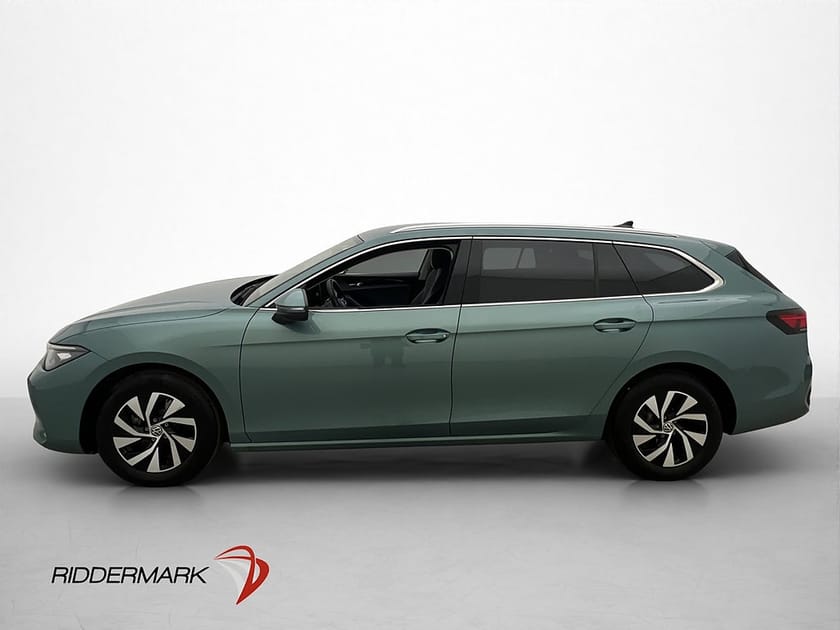 Bild 4 av Volkswagen Passat Sportscombi 1.5 eTSI Business Kamera Navi Adaptiv MOMS