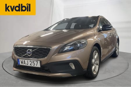 Volvo V40 Cross Country D3 (150hk) Summum Läder Panorama