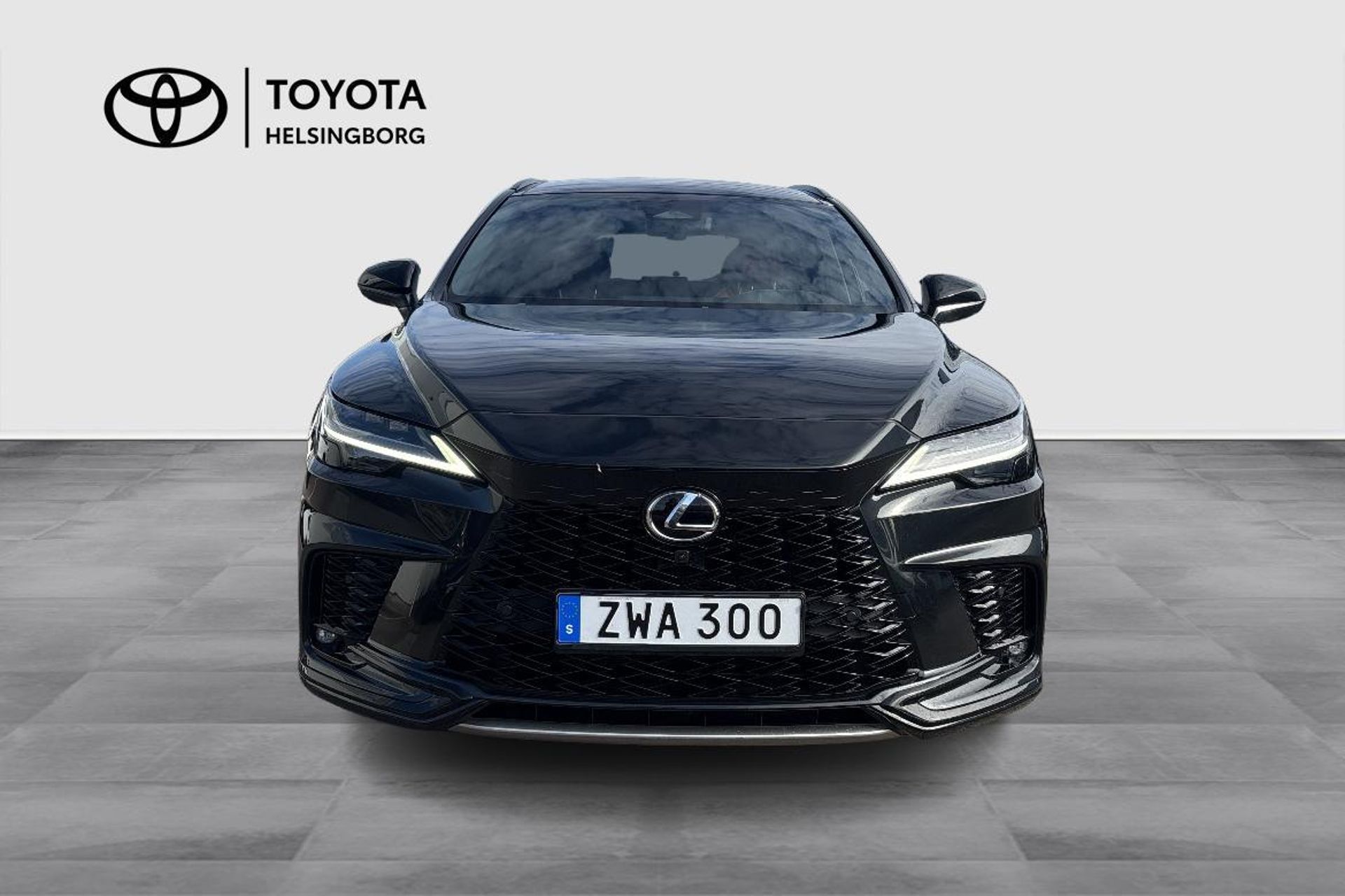 Lexus RX 500h F-Sport 371 hk 2023, bild 2/10
