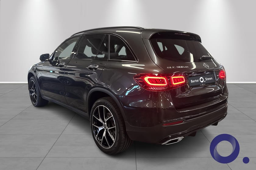 Bilde 3 av Mercedes-Benz GLC 300 de 4MATIC | AMG-Line | Pano | Adaptiv-qruise | Memory