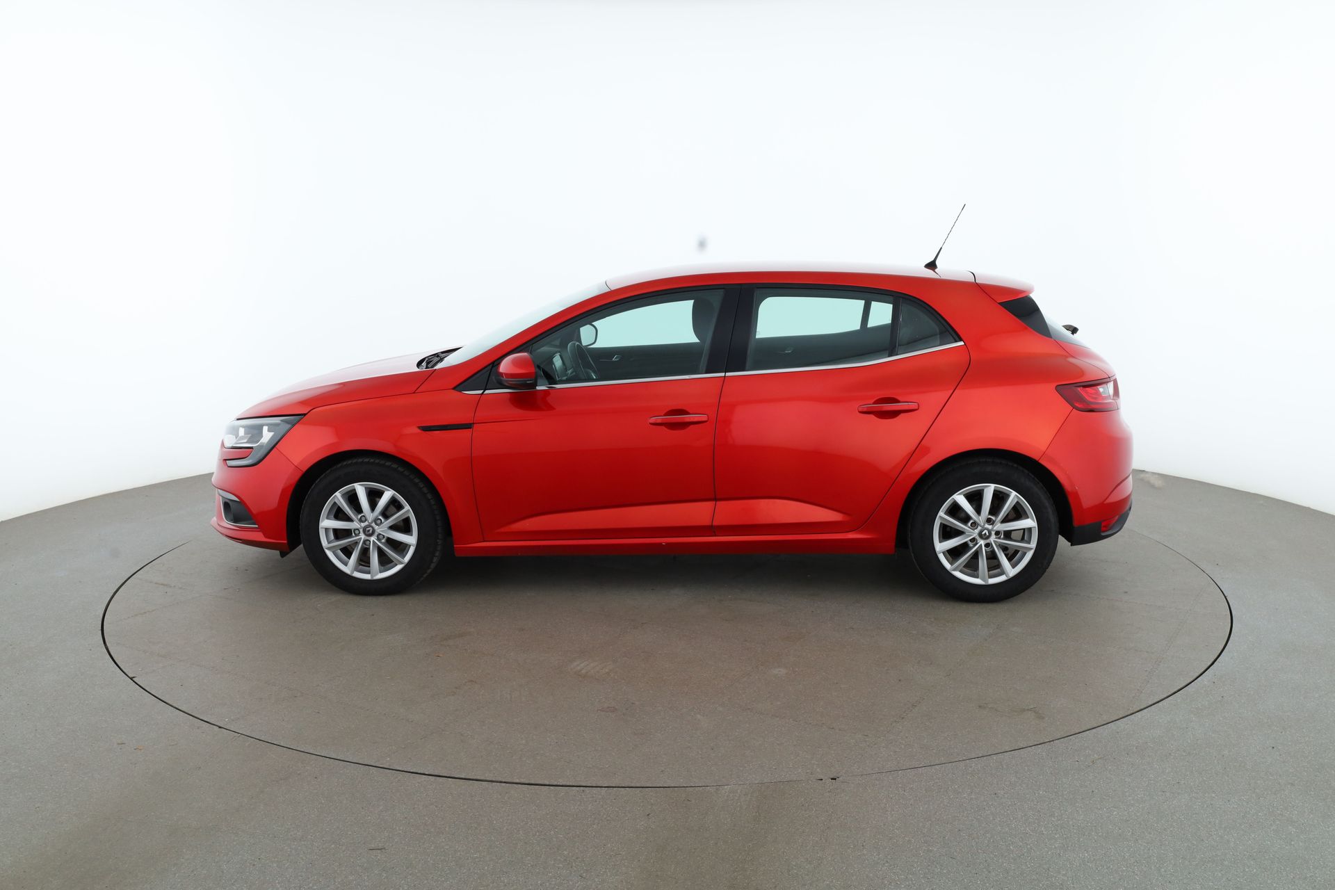 Renault Megane 1.5 dCi 2016, bild 2/10