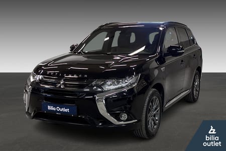 Mitsubishi Outlander PHEV Instyle+ AWD, Krok, Navi, R.kamera, Ad.Cr, Soltak