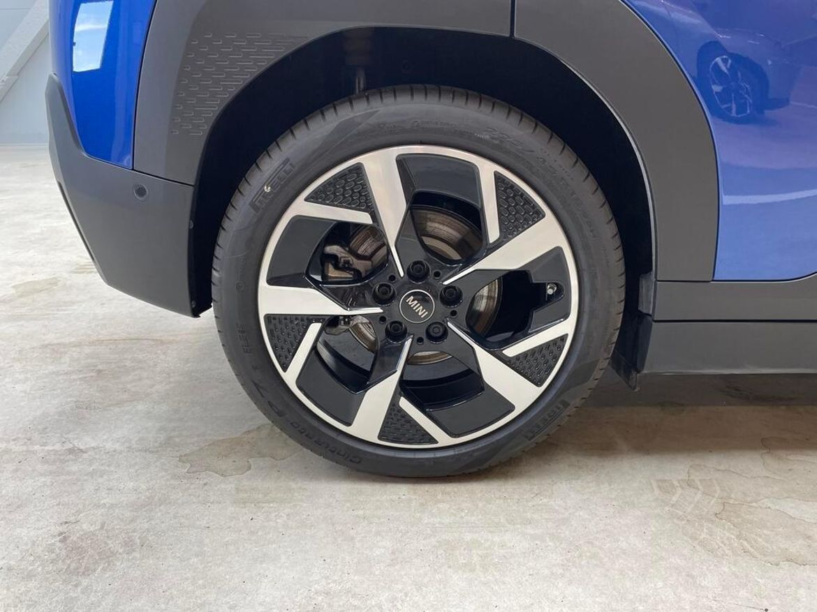 MINI Aceman E, 184hp, 2025