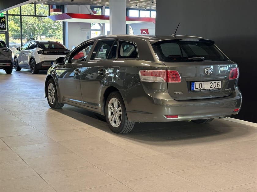 Bild 3 av Toyota Avensis Kombi 147hk 1.8 Valvematic Business
