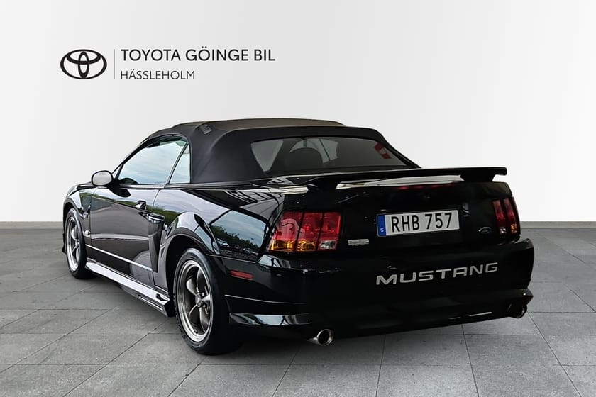 Bild 2 av Ford Mustang GT Cabriolet 