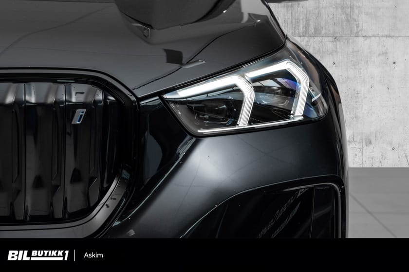 Bilde 4 av BMW iX1 xDrive30 Fully Charged, M-Sport, HUD, Pano, H&K, Krok+++