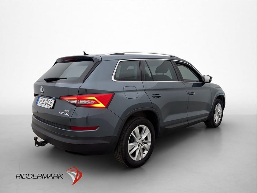 Bild 5 av Škoda Kodiaq 7-Seater Skoda 2.0 TSI 4x4 Business 7-Sits Pano Canton Drag
