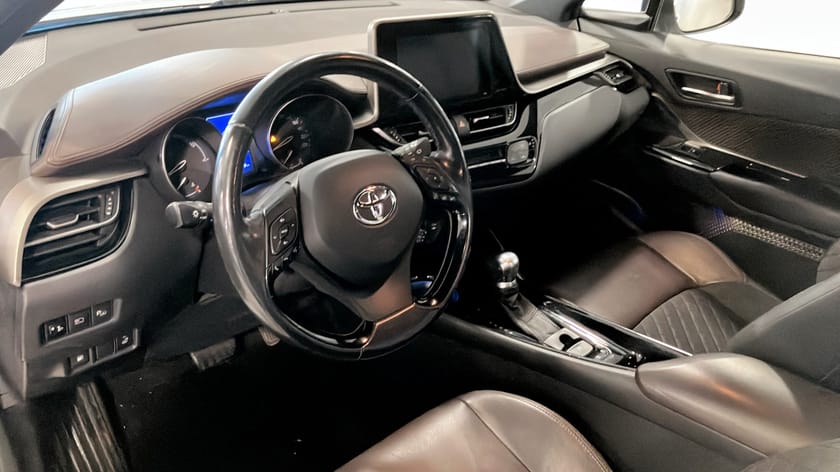 Bild 5 av Toyota C-HR Hybrid CVT, 122hk, Executive