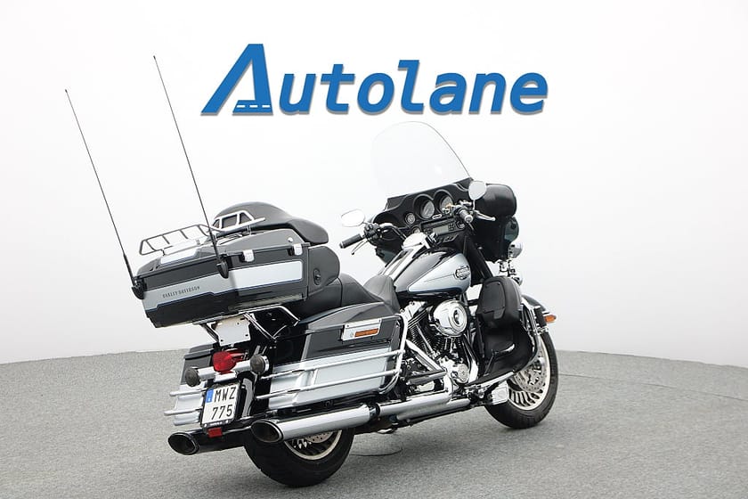 Bild 5 av Harley-Davidson Electra Glide Ultra Classic Classic* Vance & Hines