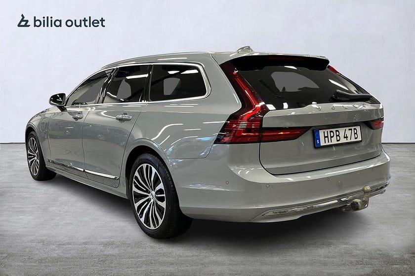 Bild 4 av Volvo V90 Recharge T6 AWD Core 350hk Drag 360° Navi Skinn