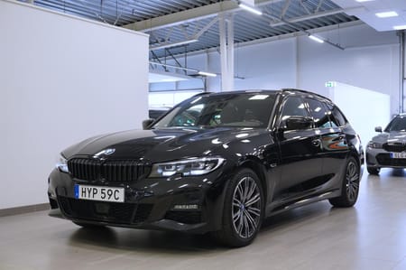 BMW 330e xDrive Touring