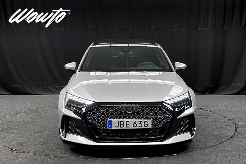 Bild 2 av Audi RS3 Sportback 2.5 TFSI Q 400HK /RS-Design /Pano