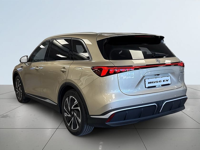Bild 5 av MG S6 EV Dual Motor 77 kWh AWD 0% Ränta 360 HuD Pano LAGERBIL