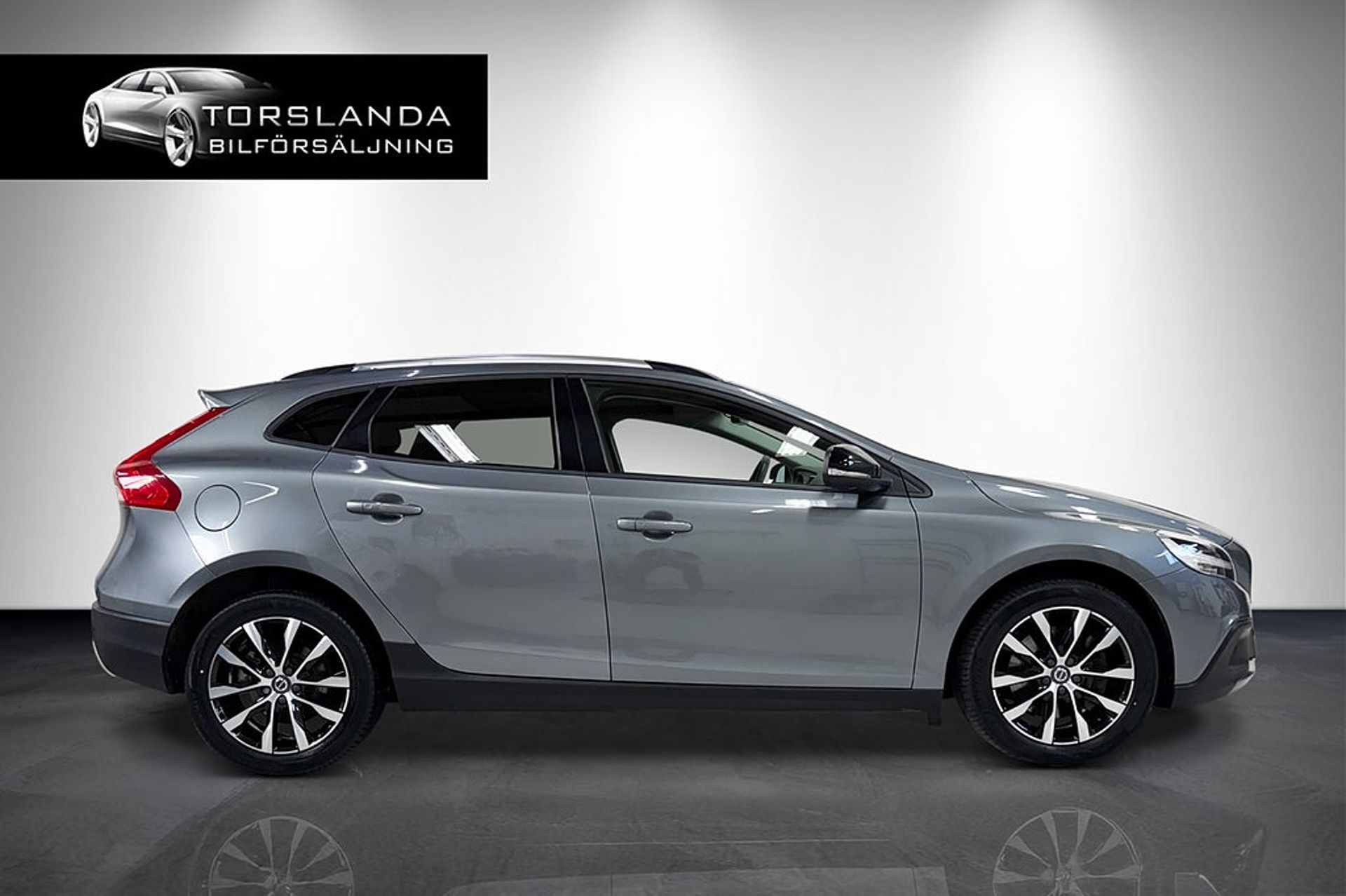 Volvo V40 Cross Country 2019, bild 3/10