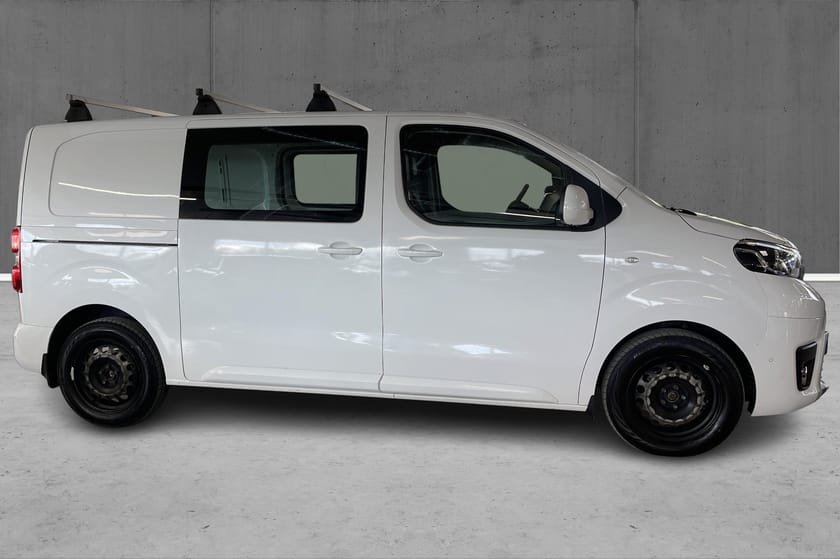 Bilde 4 av Toyota Proace 4x4 122hk Comfort L1 Webasto, H.feste, R.Kamera