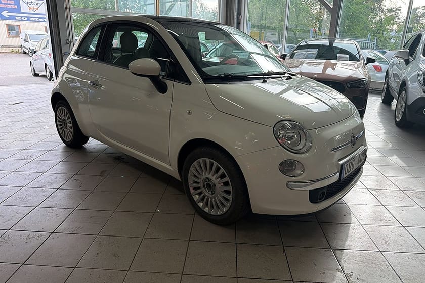 Bild 5 av Fiat 500 1.2 8V LOUNGE SUPERDEAL 3.95% / TAKLUCKA / KAMREM BYTT