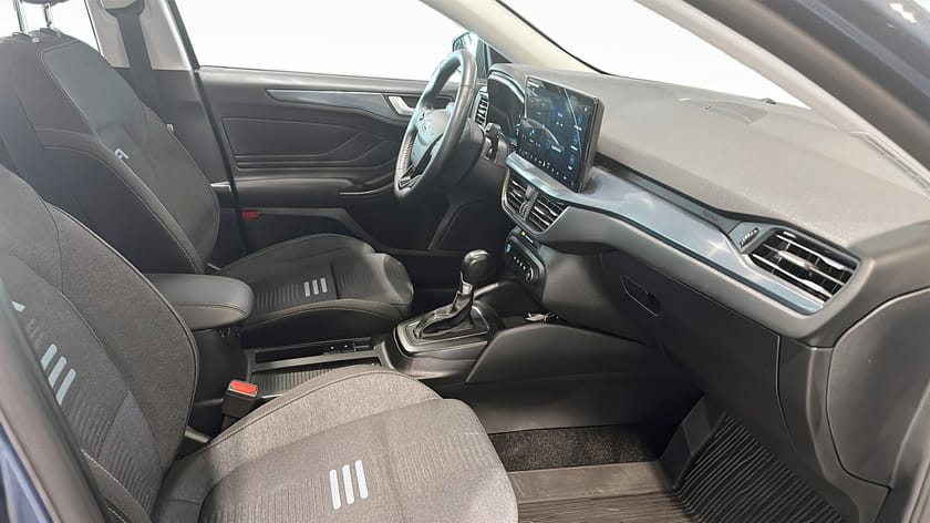 Bild 3 av Ford Focus Active Kombi 1.0T ECOBOOST MHEV 125HK E85