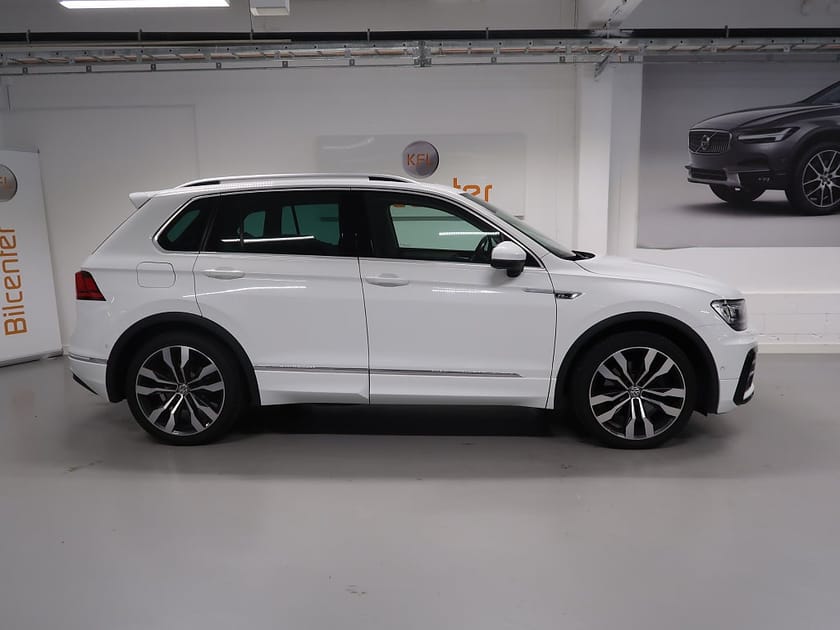Bild 5 av Volkswagen Tiguan 2.0 TSI 4M R-Line V-Däck ingår Drag-Kamera-Värmare-CarP