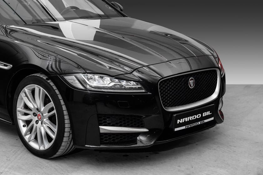 Bilde 2 av Jaguar XF 20d AWD – R-Sport/LED/Meridian/Webasto