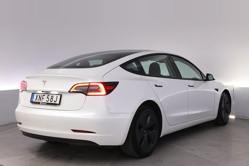 Bild 5 av Tesla Model 3 Standard Range Refresh Autopilot Panorama