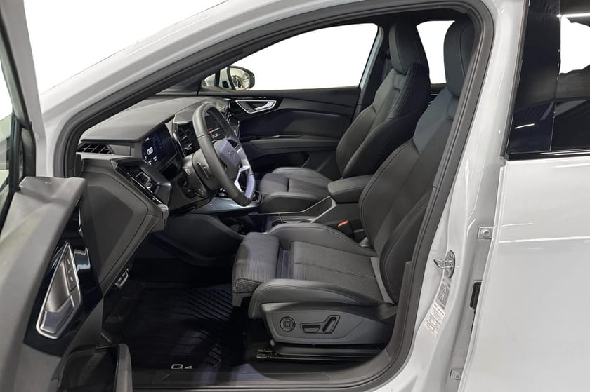 Bilde 5 av Audi Q4 55 e-tron quattro