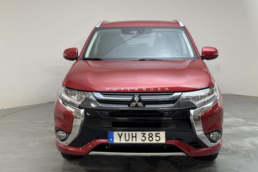 Bild 5 av Mitsubishi Outlander PHEV CVT 203hk B-kamera Drag P-Sensorer