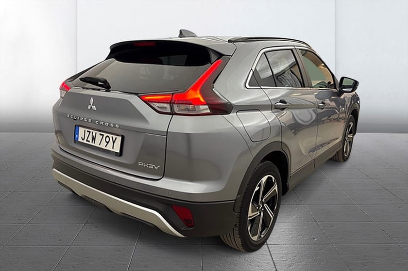 Bild 5 av Mitsubishi Eclipse Cross PHEV 2.4 AWD Delläder Kamera Keyless 188hk