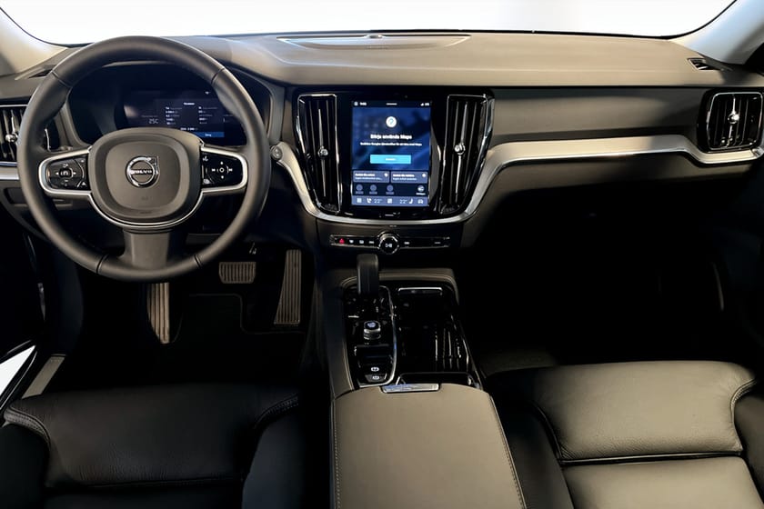 Bild 4 av Volvo V60 T6 Plus Dark Nordic Edition