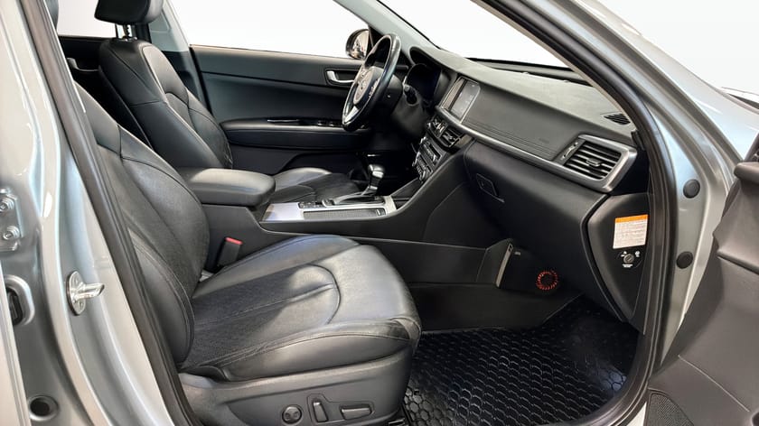 Bild 3 av Kia Optima Sport Wagon Plug-in Hybrid PLUG IN ADVANCE PLUS 2 / PANO / DRAG /