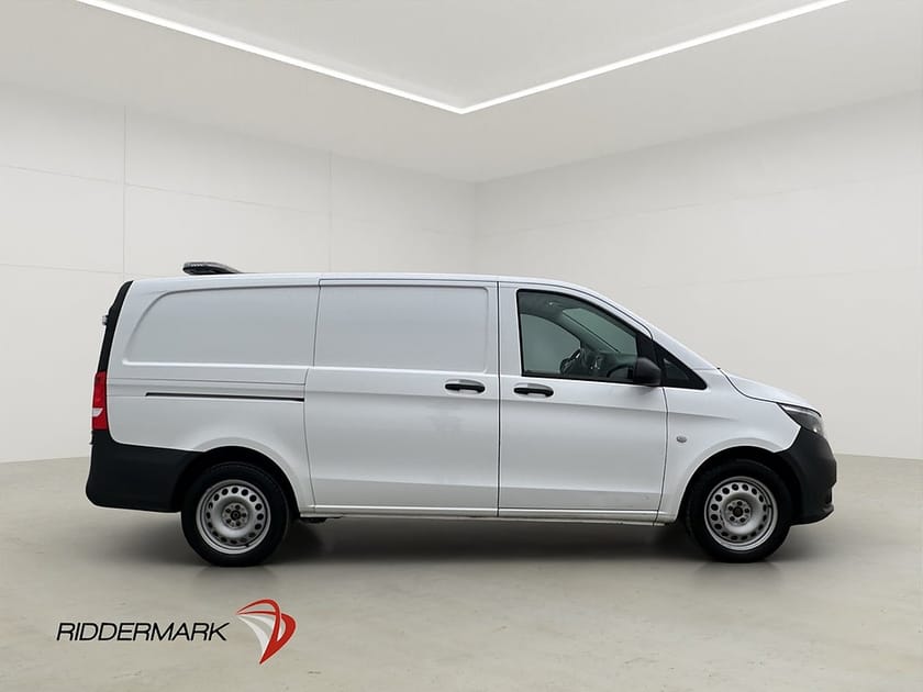 Bild 2 av Mercedes-Benz Vito 116 CDI 4MATIC 3.0t L2 Värmare 3-Sit Drag B-Kamera
