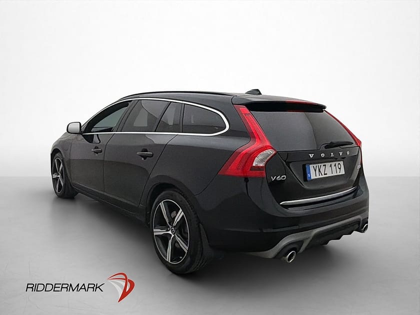 Bild 4 av Volvo V60 D5 Twin Engine AWD R-Design VOC Kamera Navi