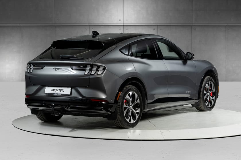 Bilde 4 av Ford Mustang Mach-E Long Range 371hk SUV AWD LR | B&O | Matrix | Hengerfeste +++