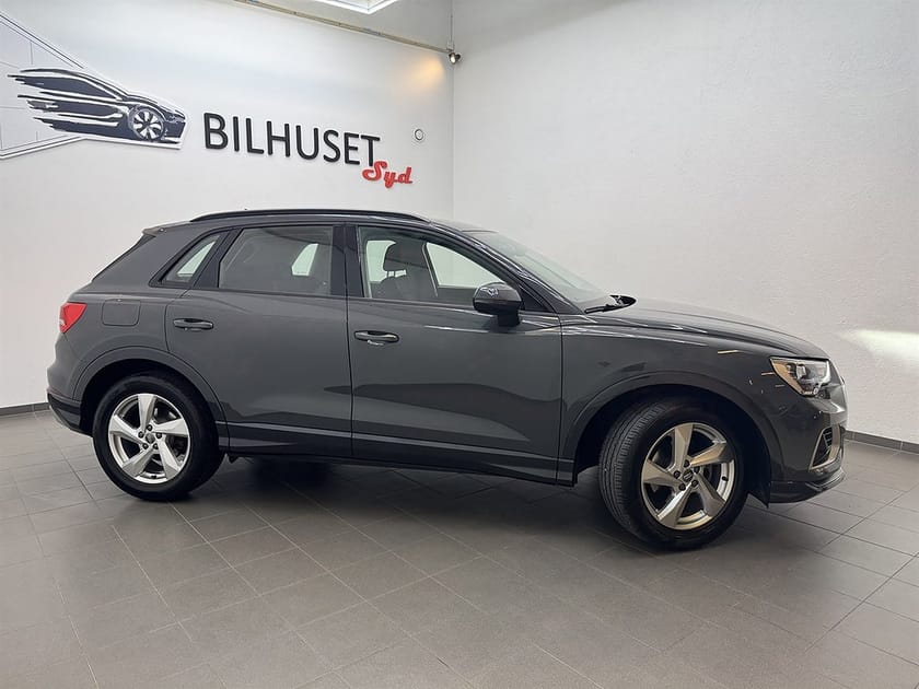 Bild 2 av Audi Q3 35 TFSI MHEV 150hk Proline Nyservad
