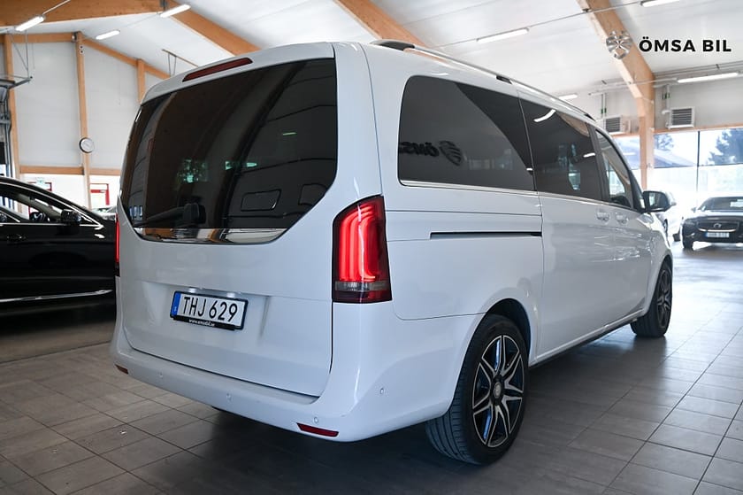 Bild 4 av Mercedes-Benz V 250d 4MATIC 3.2t Avantgarde 8-SITS/LÅNG/SKINN/KAMERA/VÄRMARE