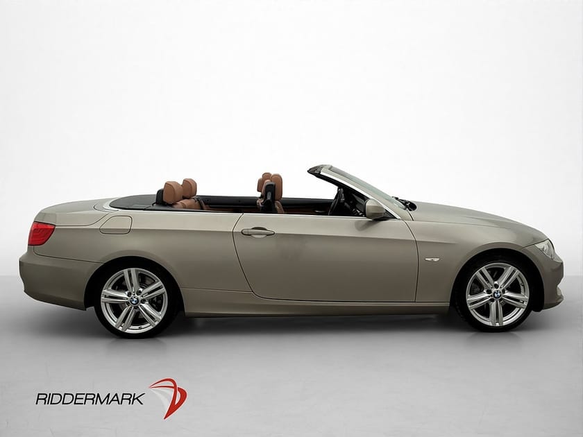 Bild 4 av BMW 330i Convertible 330 Comfort Skinn P-Sensorer Tre-Brukare