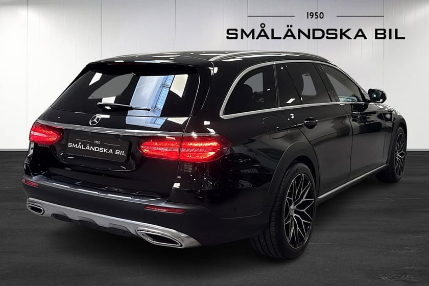 Bild 4 av Mercedes-Benz E 220 d 4MATIC All-Terrain Panorama Drag 194hk