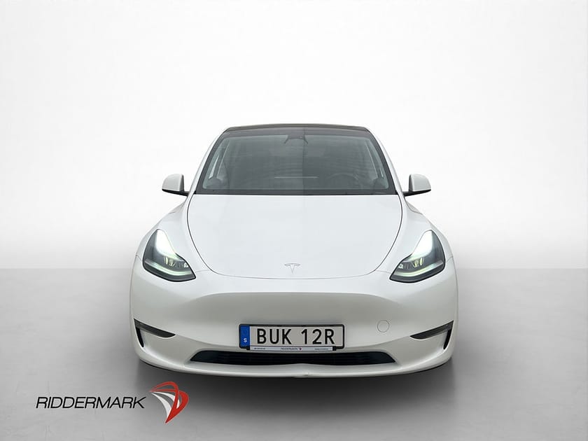 Bild 3 av Tesla Model Y Long Range AWD Svensksåld MOMS Drag