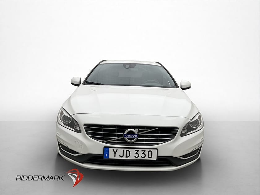 Bild 2 av Volvo V60 D3 Momentum VOC Värmare P-Sensorer Halvskinn