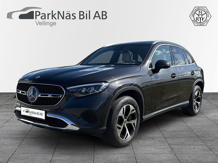 Bild 2 av Mercedes-Benz GLC 300 d e 4MATIC de 4M 333hk PANO DRAG LÄDER