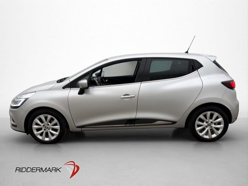 Bild 4 av Renault Clio 0.9 TCe 90hk P-Sensor Navi Kamera BASS-Reflex