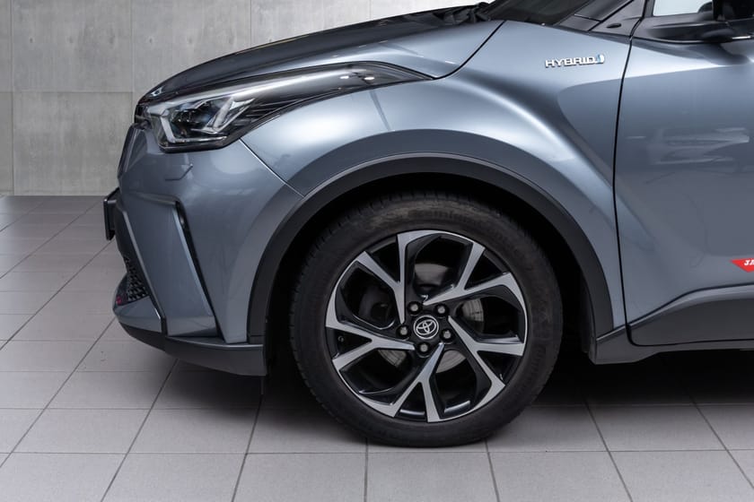 Bilde 2 av Toyota C-HR Hybrid 1,8i Loung Tech