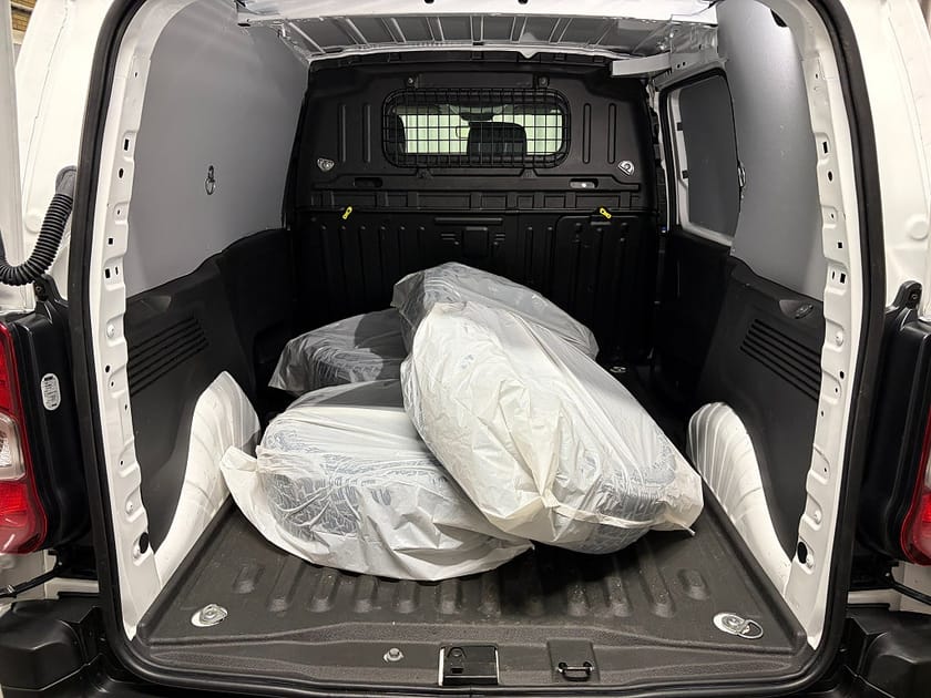 Bild 5 av Peugeot e-Partner L1 PRO 50kWh Inkl. Dragkrok Vinterhjul