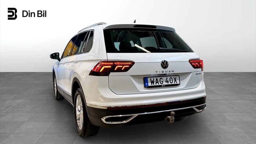 Bild 3 av Volkswagen Tiguan eHybrid DSG Elegance Drag Backkamera Assistans