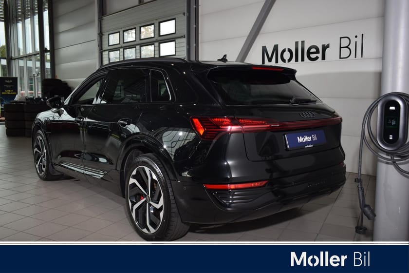 Bilde 3 av Audi Q8 50 e-tron quattro advanced plus