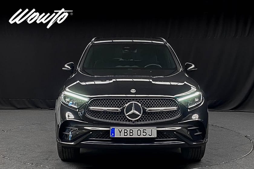 Bild 2 av Mercedes-Benz GLC 300 d e 4MATIC de 333HK AMG /Drag /Navi