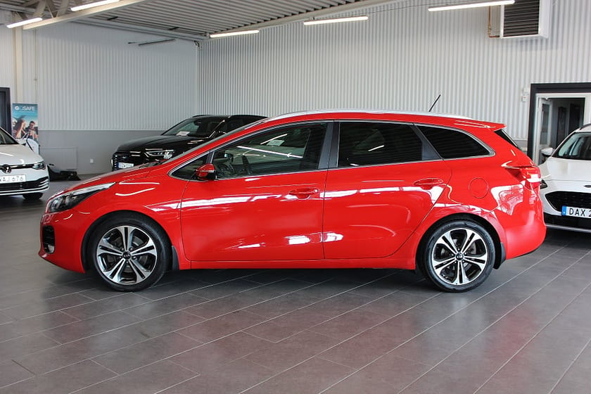 Bild 5 av Kia cee'd_sw 1.6 CRDi GT-Line B-Kamera V-Hjul