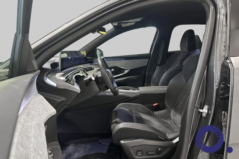 Bilde 5 av Peugeot E-3008 Dual Motor