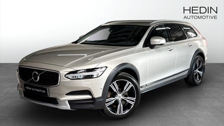 Volvo V90 Cross Country